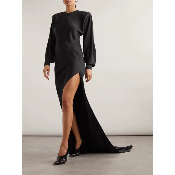 NWT Valentino Garavani Black Silk Satin Gown Le Noir Fall 24 $11,500 - Size US 8 - Picture 4 of 16